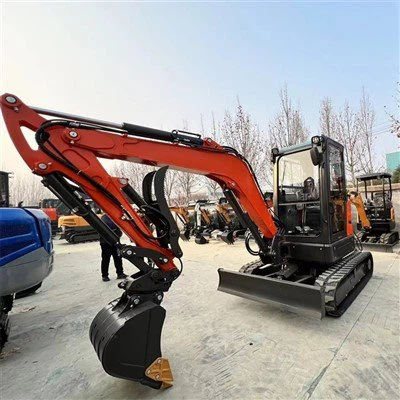 Máy đào mini 2,5 tấn